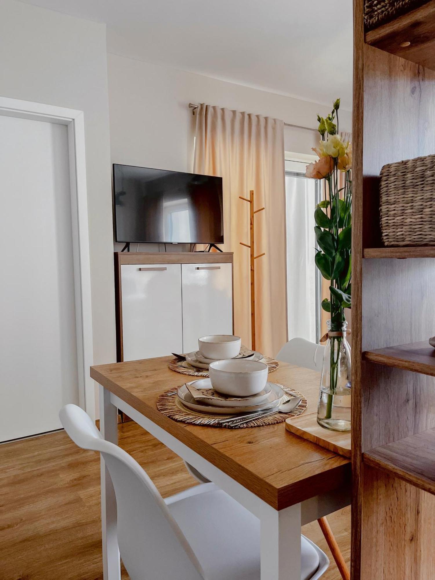 Napsugar Apartman Кестели Екстериор снимка