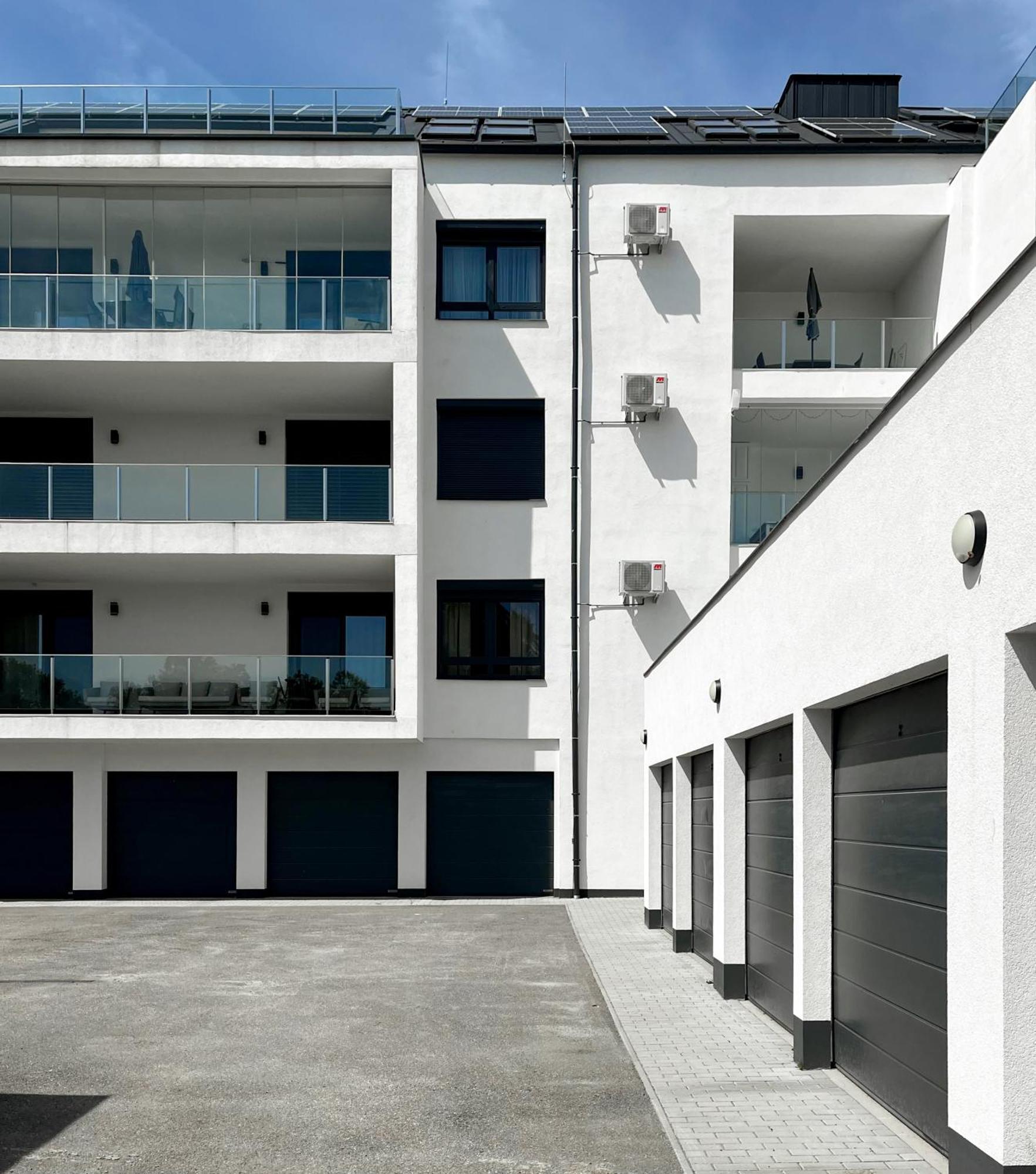Napsugar Apartman Кестели Екстериор снимка